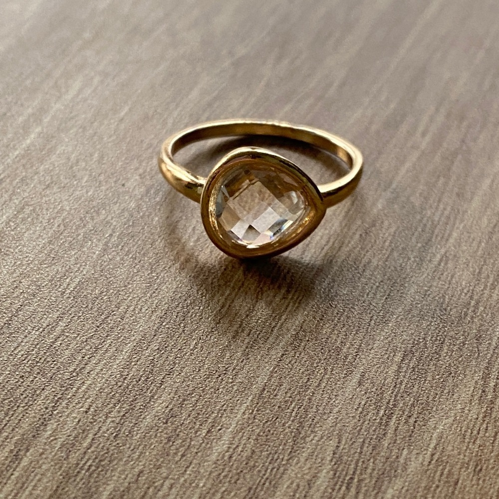 Elegant Gold Toned Ring with Clear Stone accent - Picture 6 of 6